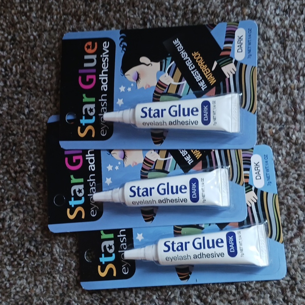 Eyelash glue